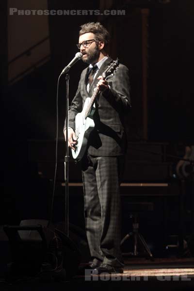 EELS - 2014-07-10 - PARIS - Salle Pleyel - Mark Oliver Everett